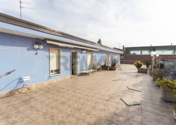 Terrazza - Locale Commerciale Via Cassoli
 
15, Piacenza - foto 13