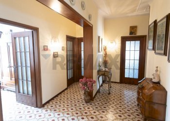 Hall / corridoio - Locale Commerciale Via Cassoli
 
15, Piacenza - foto 21