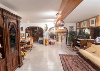 Soggiorno - Locale Commerciale Via Cassoli
 
15, Piacenza - foto 24