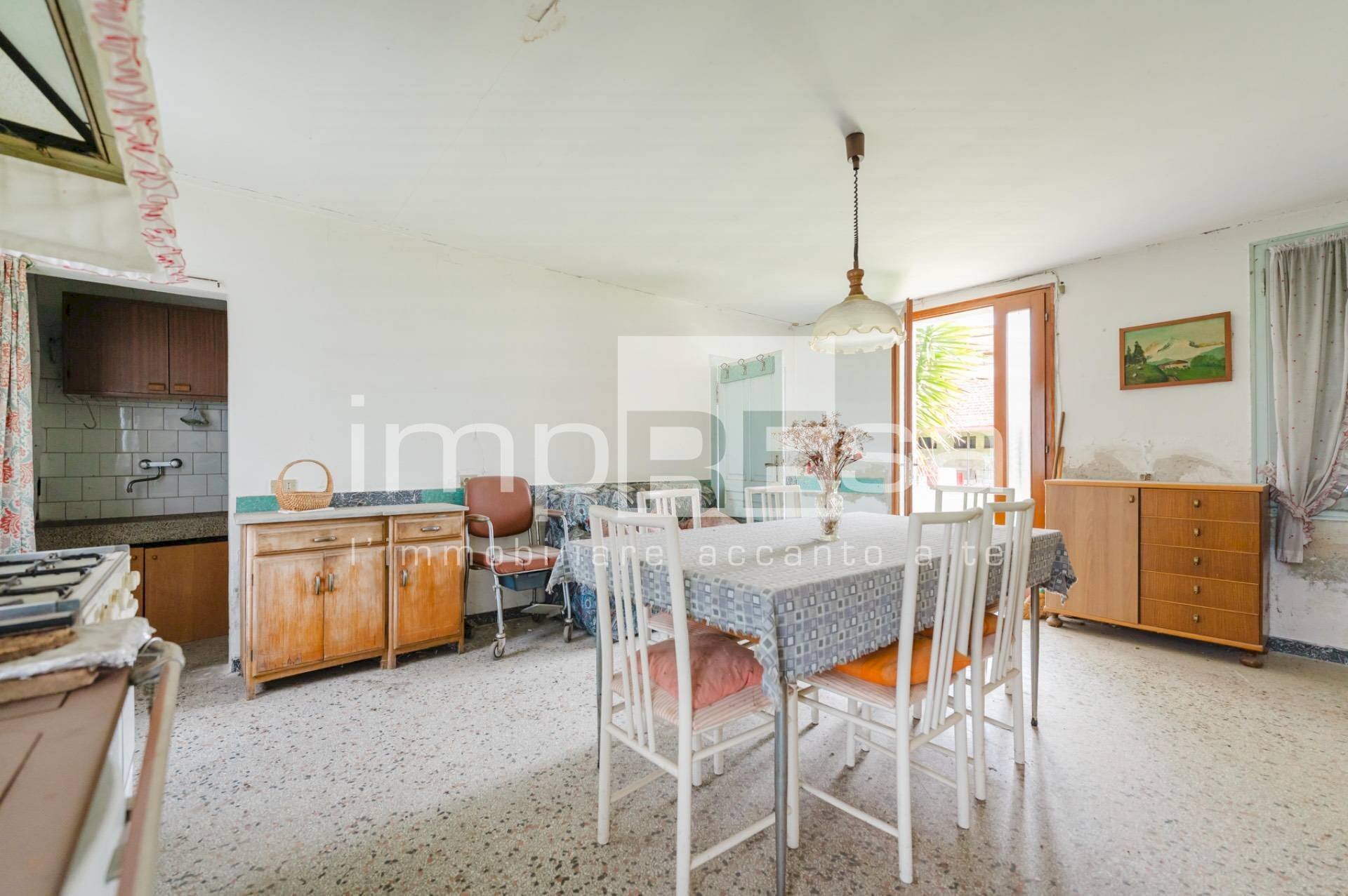 Foto 3 - Rustico Via Dante
 
49, Fontanafredda - foto 3