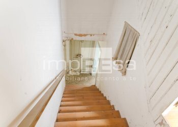 Foto 6 - Rustico Via Dante
 
49, Fontanafredda - foto 6