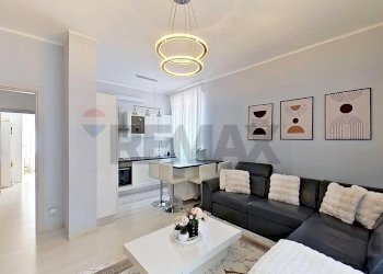 Soggiorno - Three-room apartment VIA BOGNI
6, Sesto Calende - photo 10