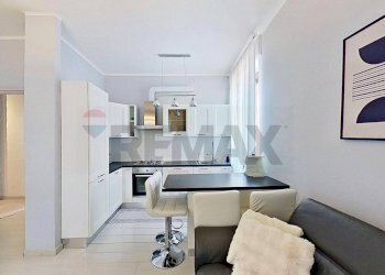 Cucina - Three-room apartment VIA BOGNI
6, Sesto Calende - photo 11