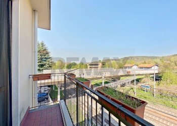 Balcone - Three-room apartment VIA BOGNI
6, Sesto Calende - photo 24