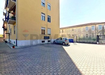 Edificio all\'aperto - Three-room apartment VIA BOGNI
6, Sesto Calende - photo 26
