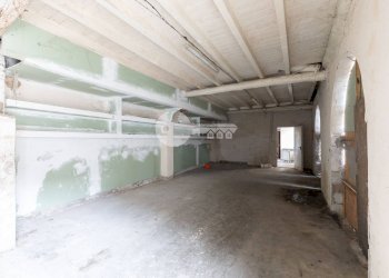 Foto 25 - Commercial Activity Via Roma
 
39, Remedello - photo 25