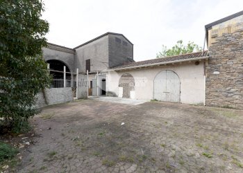 Foto 31 - Commercial Activity Via Roma
 
39, Remedello - photo 31