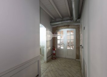 Foto 36 - Commercial Activity Via Roma
 
39, Remedello - photo 36