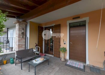 Foto 4 - Villa a Schiera Via Valle D'aosta
 
28, Leno - foto 4