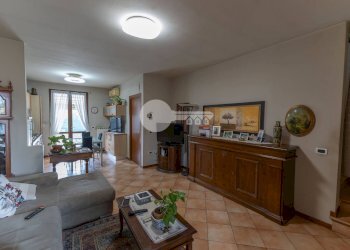 Foto 9 - Villa a Schiera Via Valle D'aosta
 
28, Leno - foto 9