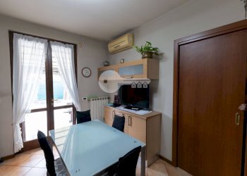 Foto 11 - Villa a Schiera Via Valle D'aosta
 
28, Leno - foto 11