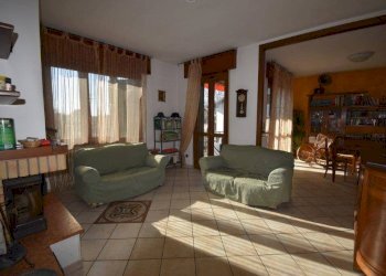 Foto 8 - Casa indipendente VIA DIAZ
 
17, Brebbia - foto 8