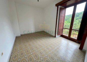 Foto 2 - Stable - Palace piazza girolamo savonarola, Aiello del Sabato - photo 2