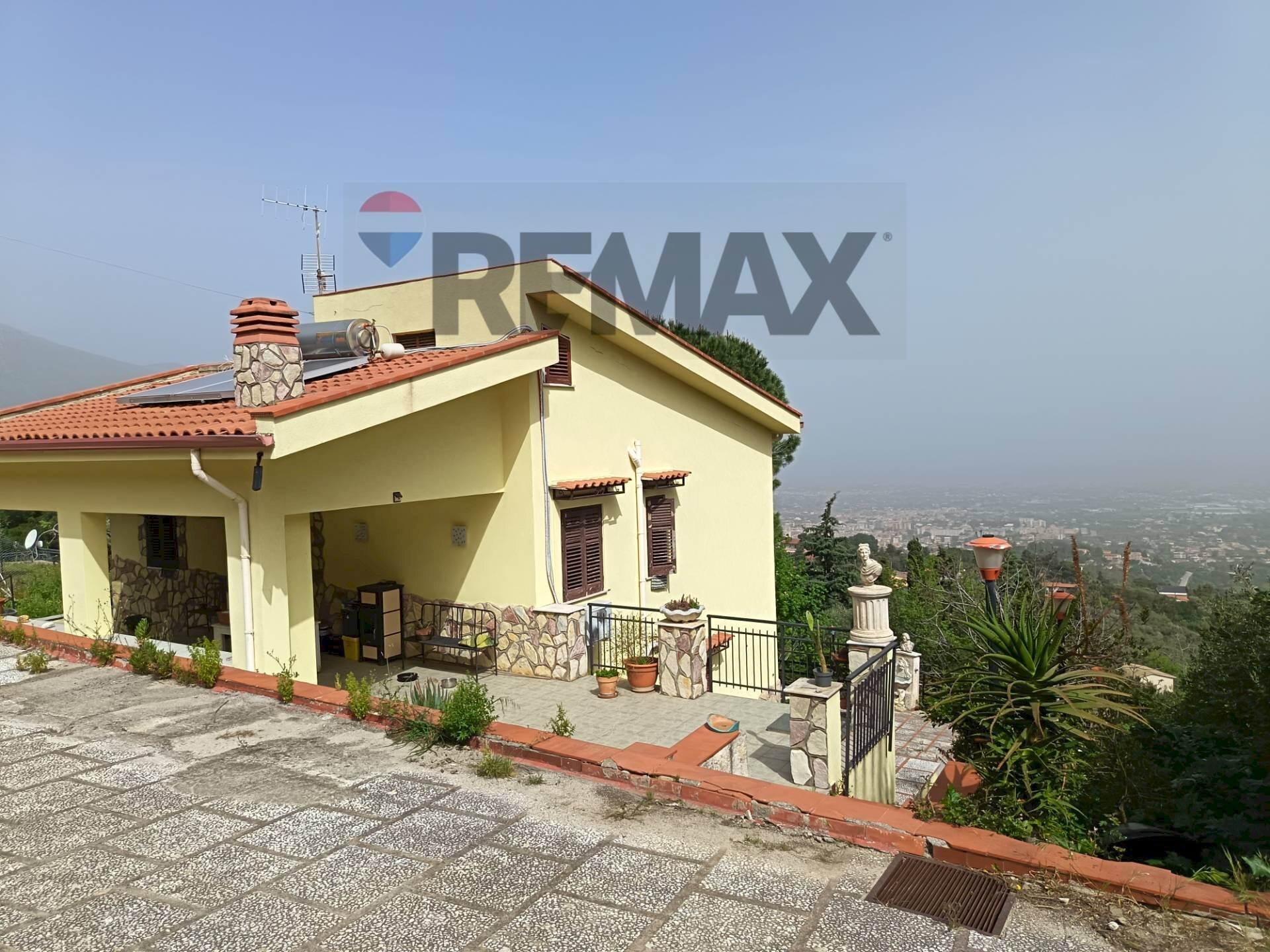 Casa all\'aperto - Villa gran paradiso
 
84, Carini - foto 1