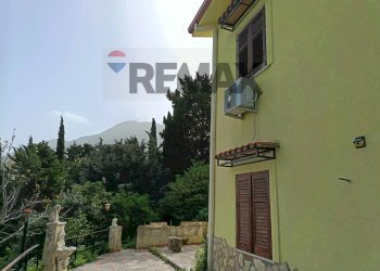 Edificio all\'aperto - Villa gran paradiso
 
84, Carini - foto 12