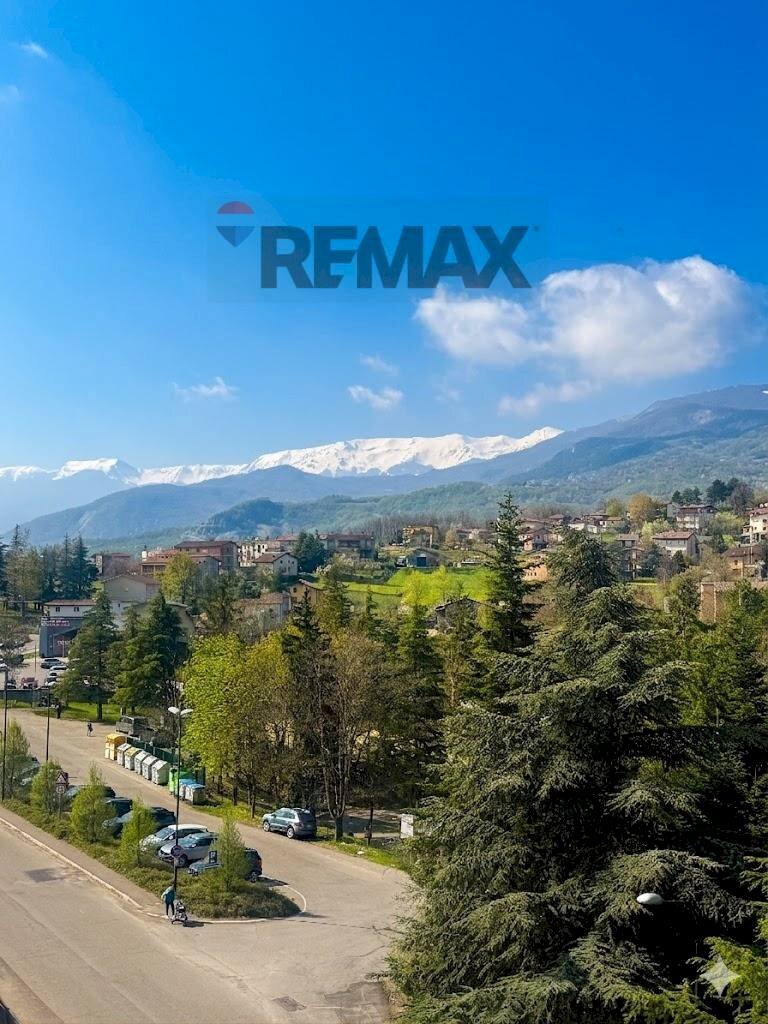 Vista delle montagne - Quadrilocale PIAZZA AMENDOLA, Villa Minozzo - foto 2