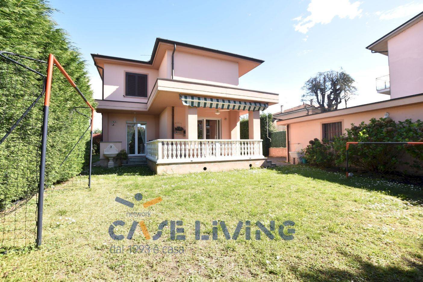 Foto 1 - Villa Via Milano
 
5, Rosate - foto 1