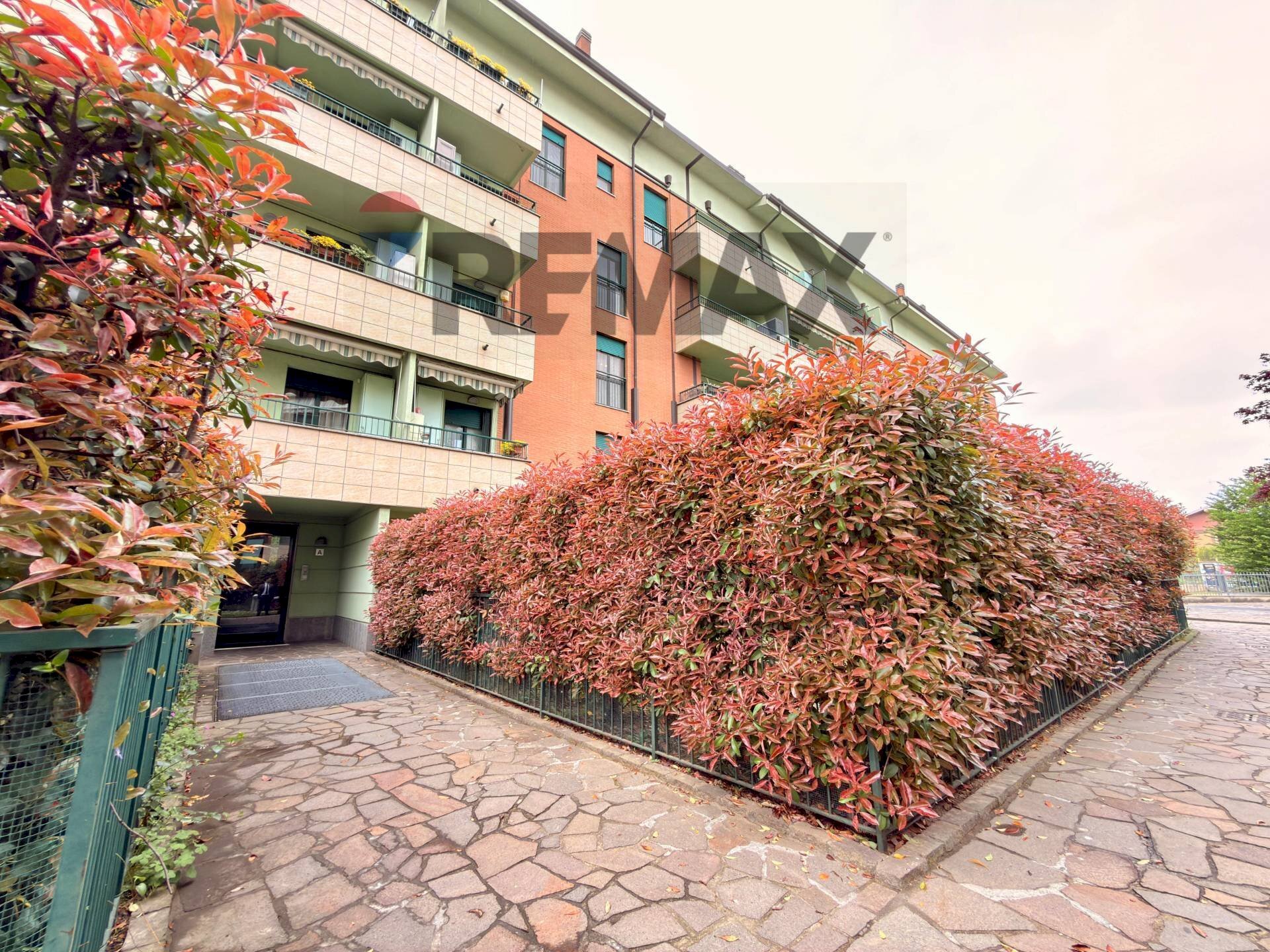 Edificio all\'aperto - Trilocale via Nicolò Copernico
 
6, Pero - foto 1