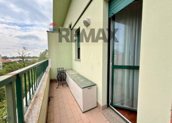 Balcone - Trilocale via Nicolò Copernico
 
6, Pero - foto 18