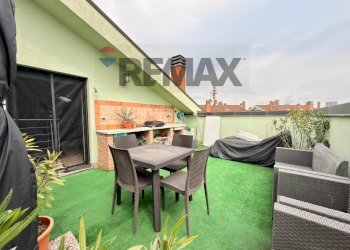 Terrazza - Trilocale via Nicolò Copernico
 
6, Pero - foto 33