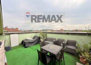 Terrazza - Trilocale via Nicolò Copernico
 
6, Pero - foto 35