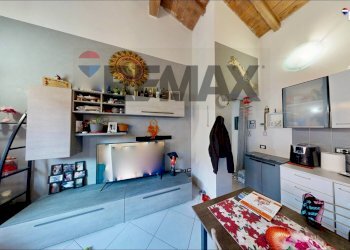 Soggiorno - Bilocale via Giuseppe Garibaldi
 
23, Casorate Primo - foto 6