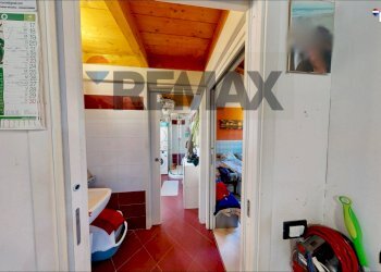 Bagno - Bilocale via Giuseppe Garibaldi
 
23, Casorate Primo - foto 9