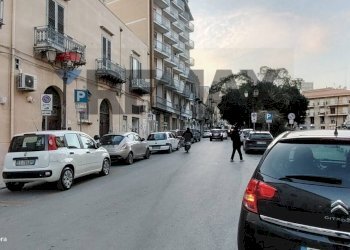 Edificio all\'aperto - Bar Tavola Calda - Fredda piazza francesco crispi
 
22, Termini Imerese - foto 26