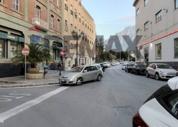 Edificio all\'aperto - Bar Tavola Calda - Fredda piazza francesco crispi
 
22, Termini Imerese - foto 27