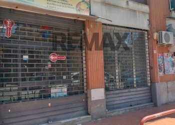 Edificio all\'aperto - Negozio via santuario di Cruillas
 
23, Palermo - foto 6