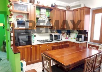 Cucina - Bilocale Fagnano Olona - foto 1