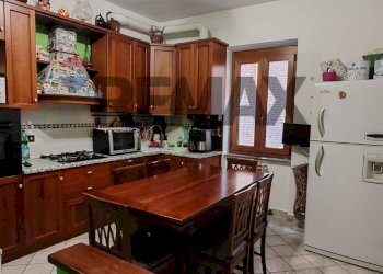 Cucina - Bilocale Fagnano Olona - foto 3