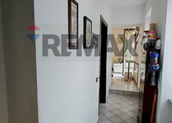 Hall / corridoio - Bilocale Fagnano Olona - foto 10