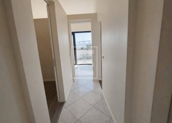 Foto 9 - Shop via marconi
 
133, Desenzano del Garda - photo 9