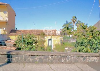 Foto 4 - Terreno edificabile Via Fondi (Pozzillo)
 
29, Acireale - foto 4