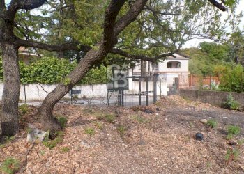 Foto 20 - Terreno edificabile via Archimede
 
39, Pedara - foto 20