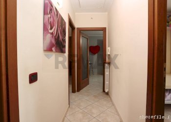 Hall / corridoio - Villa a Schiera via podgora
 
20, Santhià - foto 51