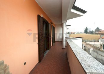 Balcone - Villa a Schiera via podgora
 
20, Santhià - foto 53