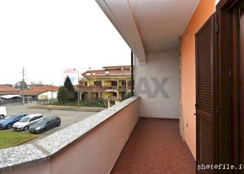 Balcone - Villa a Schiera via podgora
 
20, Santhià - foto 56