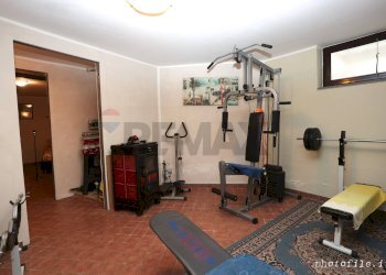 Palestra - Villa a Schiera via podgora
 
20, Santhià - foto 76