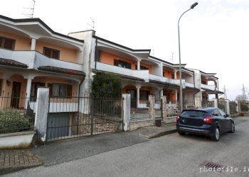 Edificio all\'aperto - Villa a Schiera via podgora
 
20, Santhià - foto 95