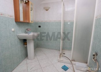 Bagno - Casa semi indipendente Via Notaio Landorno
 
10, Palazzo Canavese - foto 7