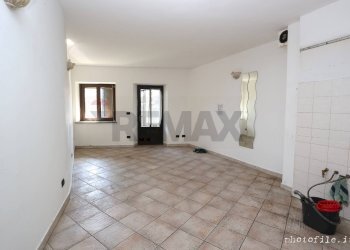 Stanza vuota - Casa semi indipendente Via Notaio Landorno
 
10, Palazzo Canavese - foto 11