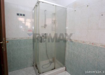 Bagno - Casa semi indipendente Via Notaio Landorno
 
10, Palazzo Canavese - foto 17