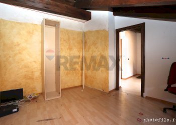 Stanza vuota - Casa semi indipendente Via Notaio Landorno
 
10, Palazzo Canavese - foto 44