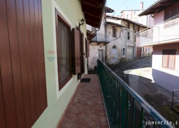 Balcone - Casa semi indipendente Via Notaio Landorno
 
10, Palazzo Canavese - foto 54