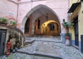 Edificio all\'aperto - Three-room apartment Via palmari
 
6, Sanremo - photo 21