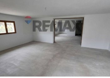 Stanza vuota - Apartment VIA ISLACIA
 
4, Ossana - photo 2