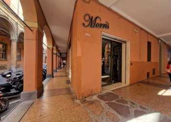 Zona - Negozio via de' Falegnami, 7, Bologna (zona Centro Storico) - foto 26