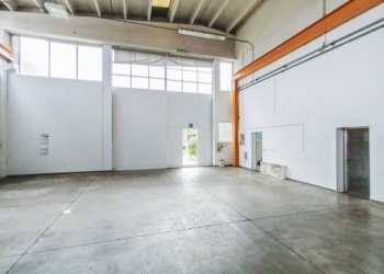 Interno non residenziale - Capannone via Caduti per la Libertà, Granarolo dell'Emilia - foto 16